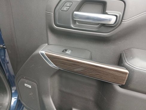 Used 2019 Chevrolet Silverado 1500 LT Trail Boss image 15