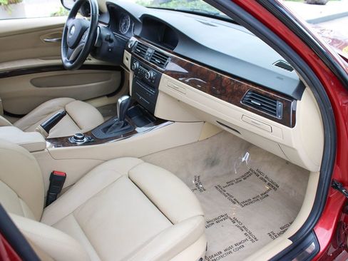 Used 2011 BMW 335i Sedan image 20