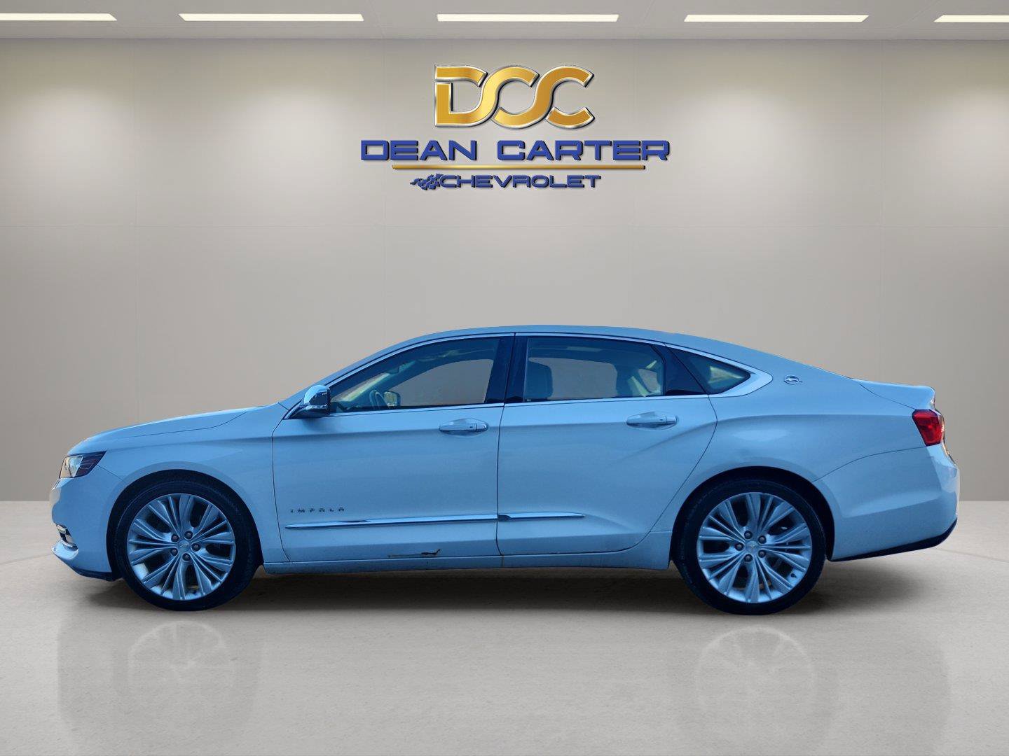 Used 2018 Chevrolet Impala Premier w/ Premier Confidence Package FWD image 2