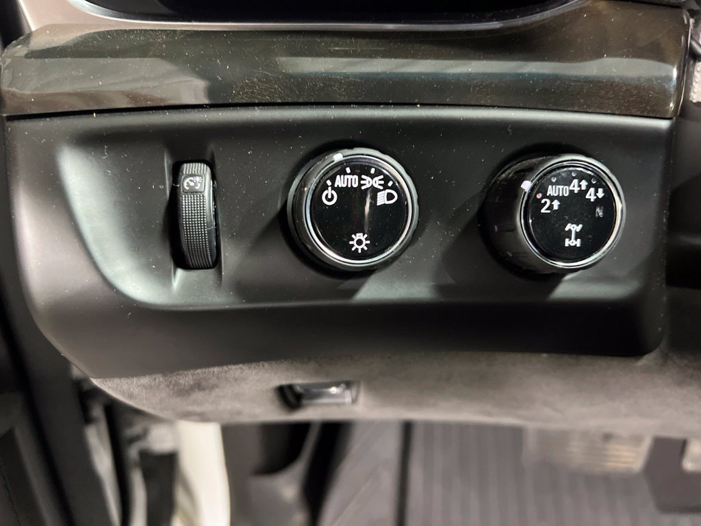 Used 2019 Cadillac Escalade Platinum AWD/4WD image 29