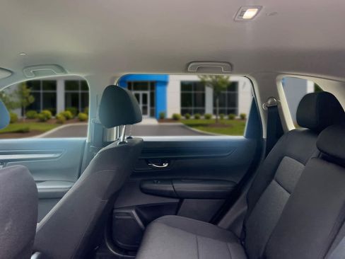 Used 2026 Honda CR-V LX image 26