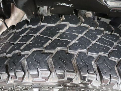 Used 2024 RAM 2500 Laramie w/ Protection Group AWD/4WD image 84