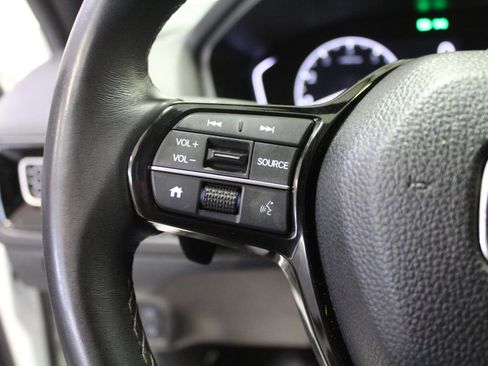 Used 2023 Honda Civic Sport image 9