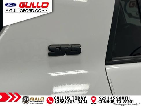Used 2022 Toyota 4Runner SR5 Premium w/ Moonroof Package AWD/4WD image 7