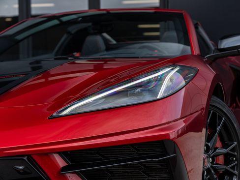 Used 2023 Chevrolet Corvette Stingray Preferred Conv w/ Z51 Performance Package image 18