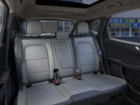 New 2026 Ford Escape SE w/ Class II Trailer Tow Package FWD image 11