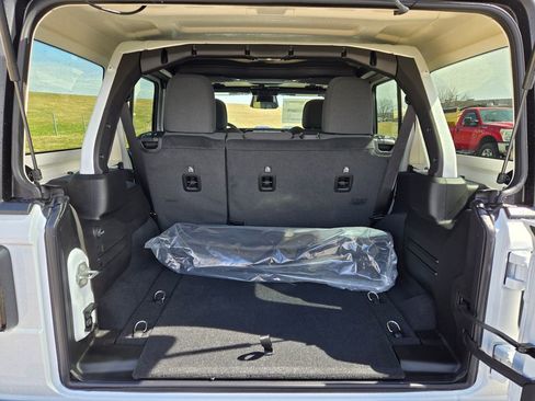 New 2026 Jeep Wrangler Sport S image 28