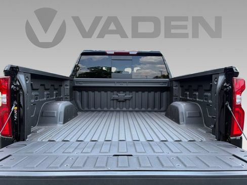 New 2026 Chevrolet Silverado 1500 RST w/ Redline Edition AWD/4WD image 21