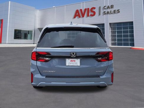 Used 2025 Honda Odyssey Sport-L image 5