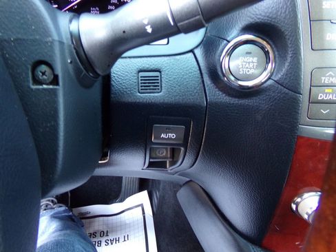 Used 2010 Lexus LS 460 Base AWD 4dr Sedan image 28