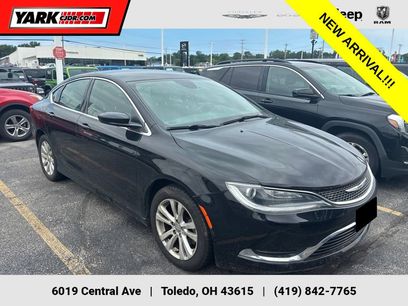 Used 2016 Chrysler 200 Limited w/ Convenience Group