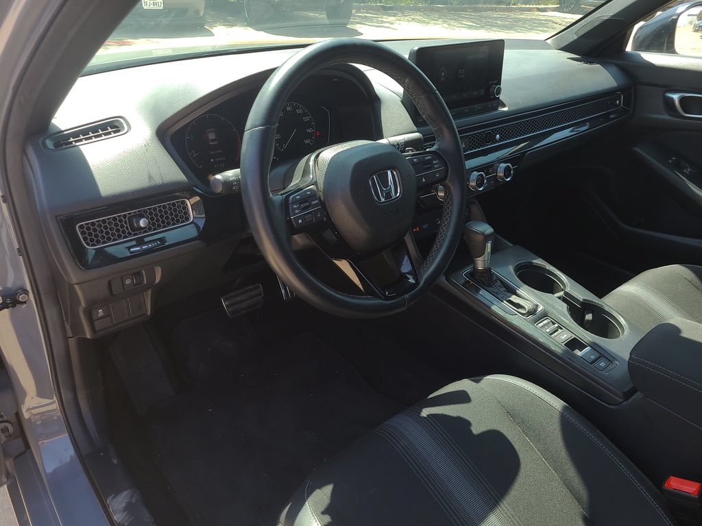 Used 2025 Honda Civic Sport image 15