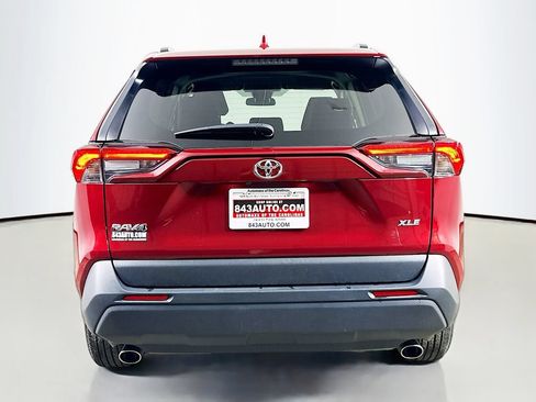 Used 2025 Toyota RAV4 XLE FWD image 6