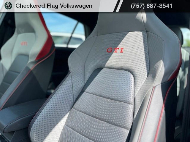 Used 2023 Volkswagen GTI Autobahn FWD image 21