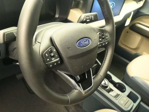 New 2026 Ford Maverick Lariat w/ 4K Tow Package AWD/4WD image 16