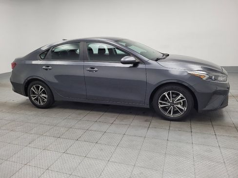 Used 2023 Kia Forte LXS FWD image 11