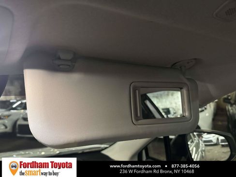Used 2026 Toyota Corolla Cross L AWD/4WD image 30