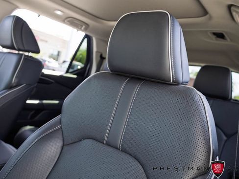 Used 2025 Honda Pilot Elite image 27