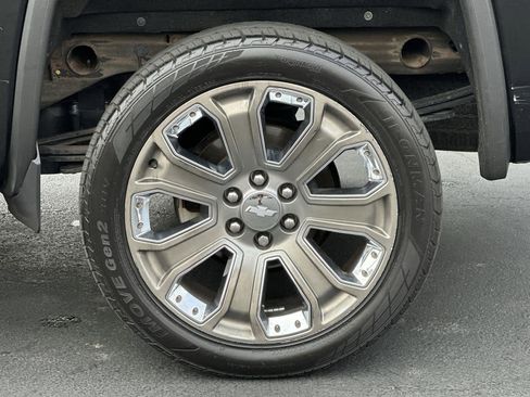 Used 2017 GMC Sierra 1500 SLT image 8