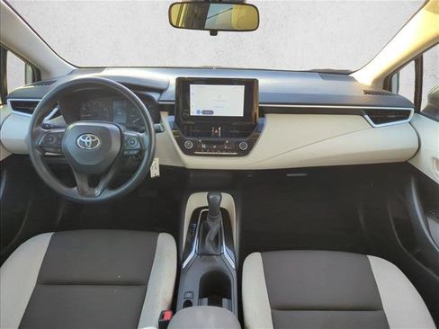 Certified 2025 Toyota Corolla LE FWD image 22