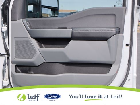 Used 2024 Ford F350 XLT image 33