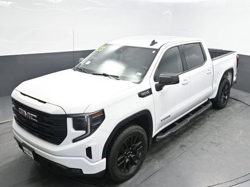 Used 2023 GMC Sierra 1500 Elevation AWD/4WD image 28