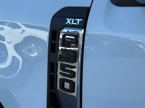 New 2026 Ford F350 XLT w/ FX4 Off-Road Package AWD/4WD image 10