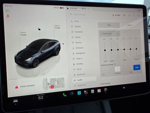 Used 2025 Tesla Model Y Long Range AWD/4WD image 54