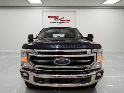 Used 2021 Ford F250 Lariat w/ Lariat Ultimate Package AWD/4WD image 2