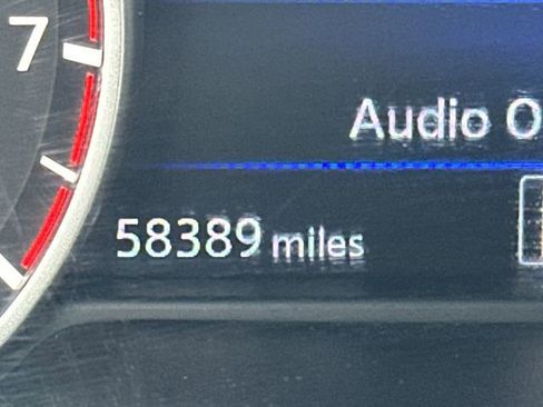 Used 2020 Nissan Murano SL w/ Moonroof Package image 15