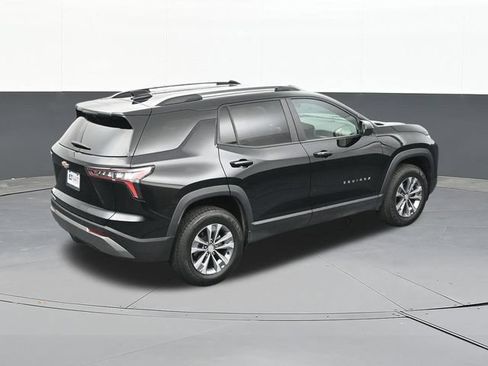 Used 2025 Chevrolet Equinox LT w/ Convenience Package II FWD image 62