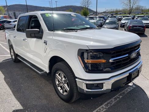 Used 2025 Ford F150 XLT w/ Equipment Group 301A Standard AWD/4WD image 6