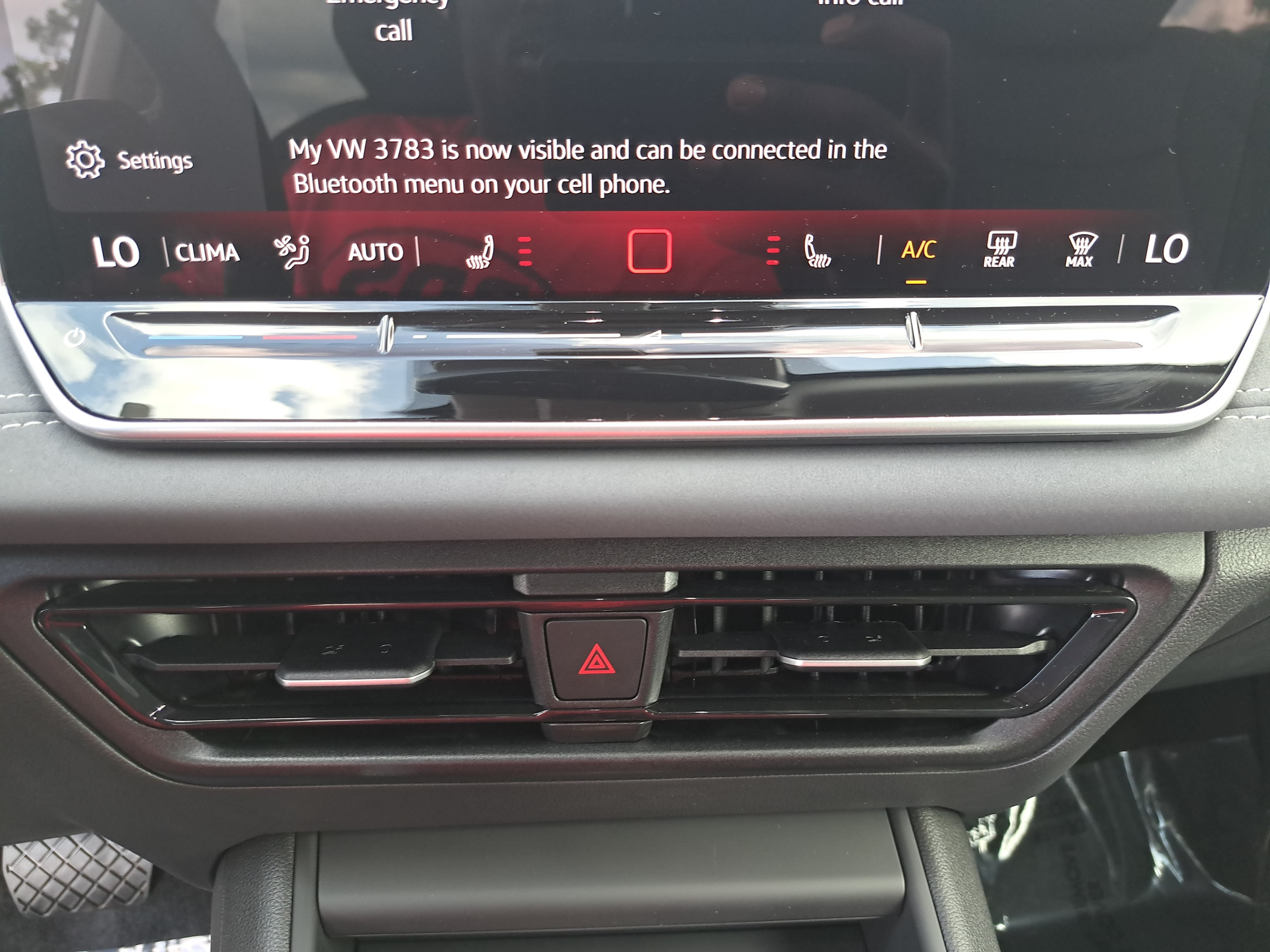 Used 2026 Volkswagen Tiguan SE FWD image 21
