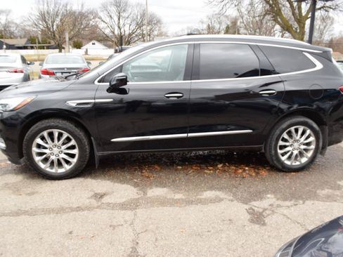 Used 2018 Buick Enclave Premium w/ Trailering Package AWD/4WD image 7