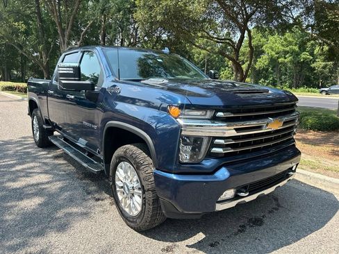 Used 2020 Chevrolet Silverado 2500 High Country w/ Z71 Off-Road Package AWD/4WD image 4