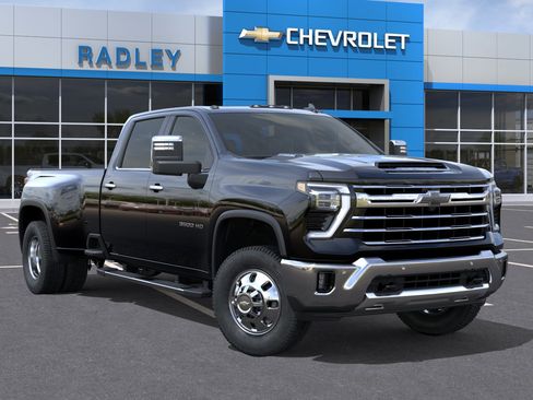 New 2026 Chevrolet Silverado 3500 LTZ w/ LTZ Convenience Package AWD/4WD image 7