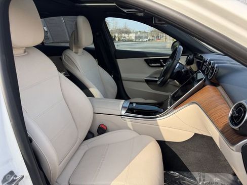 Used 2024 Mercedes-Benz C 300 Sedan image 39