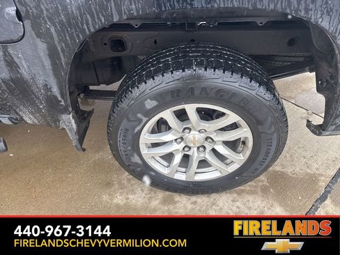 Used 2021 Chevrolet Silverado 1500 LT image 24