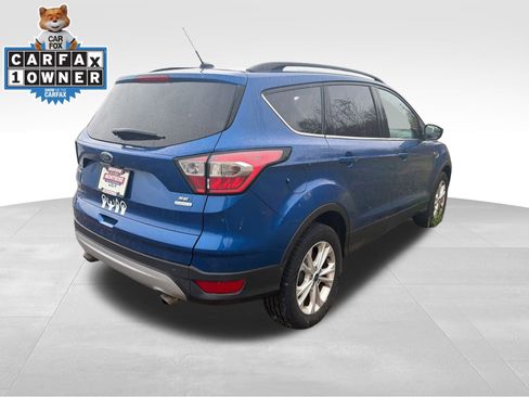 Used 2018 Ford Escape SE image 5