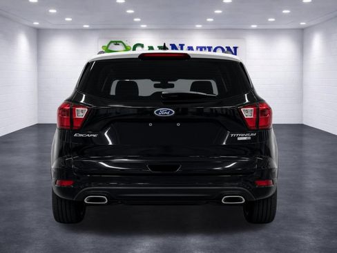 Used 2019 Ford Escape Titanium AWD/4WD image 4