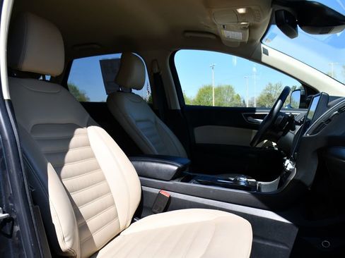 Used 2022 Ford Edge SEL w/ Convenience Package AWD/4WD image 15