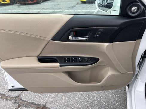 Used 2013 Honda Accord EX-L image 26