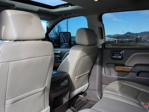 Used 2016 GMC Sierra 1500 SLT w/ Max Trailering Package AWD/4WD image 16