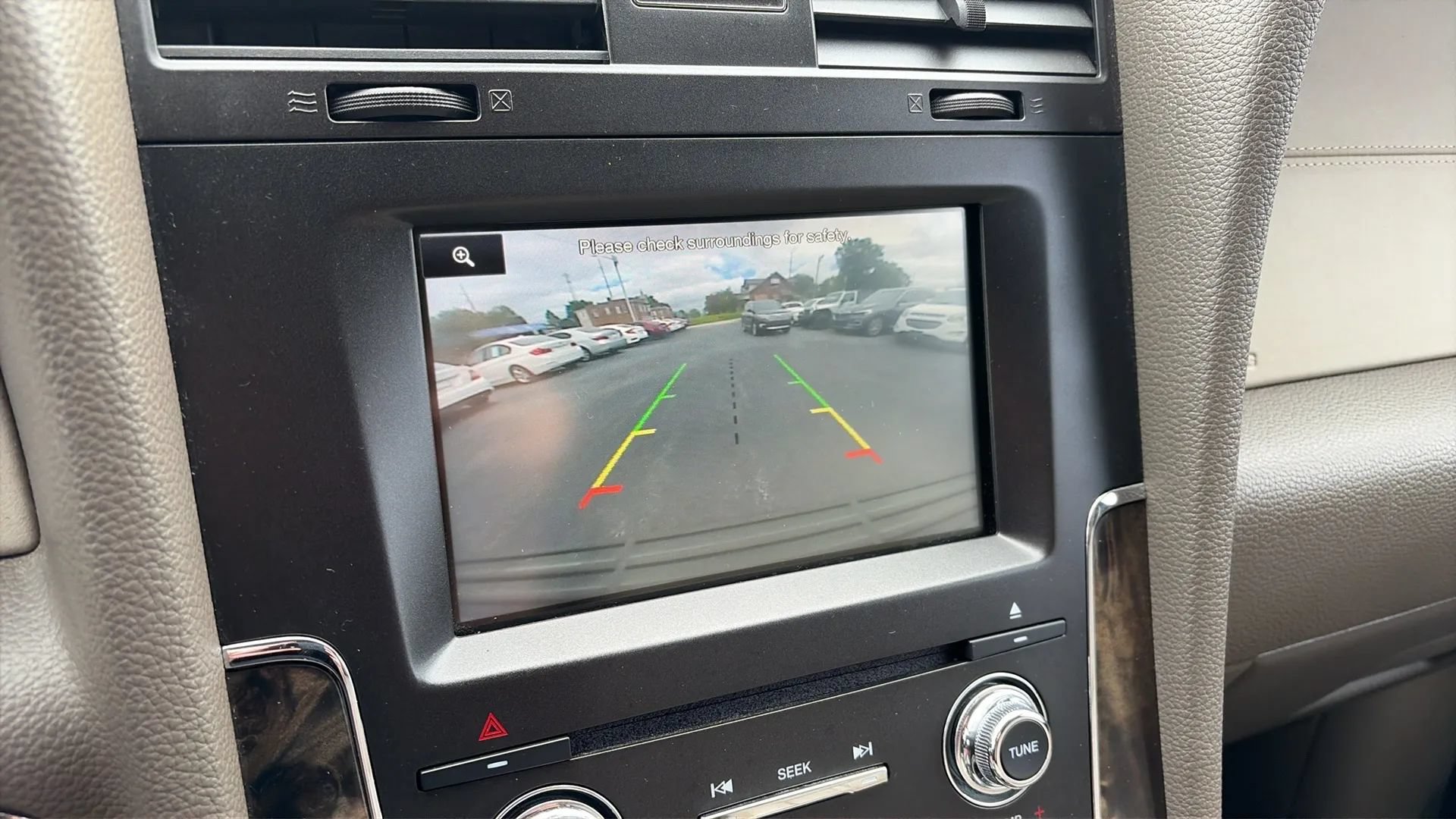 Used 2015 Lincoln Navigator 2WD image 27