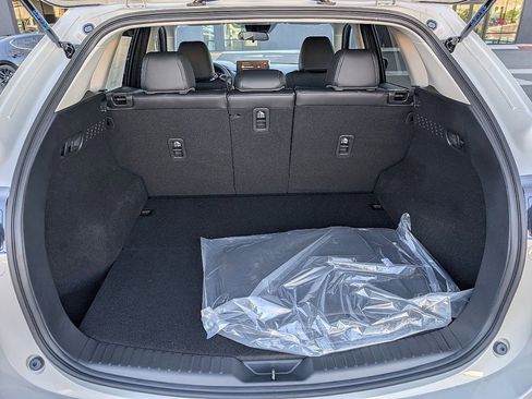 New 2025 MAZDA CX-5 AWD 2.5 S w/ Select Package image 13