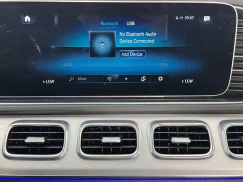 Used 2020 Mercedes-Benz GLE 350 4MATIC w/ Premium Package image 27