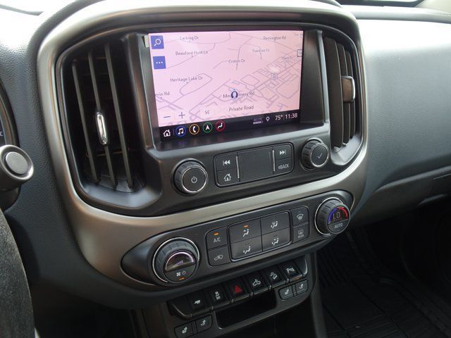 Used 2022 Chevrolet Colorado Z71 AWD/4WD image 18