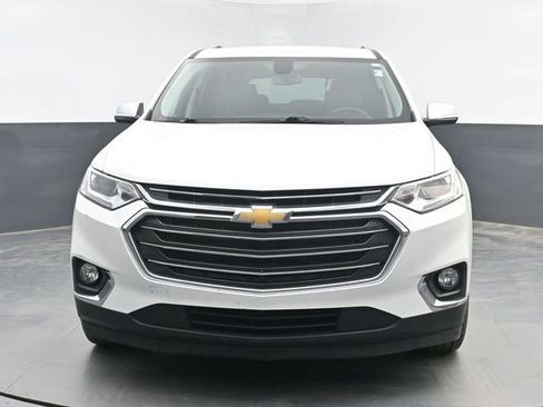 Used 2018 Chevrolet Traverse LT w/ LPO, Floor Liner Package FWD image 3
