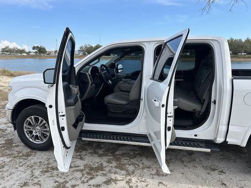 Used 2020 Ford F150 Lariat w/ Equipment Group 501A Mid image 16