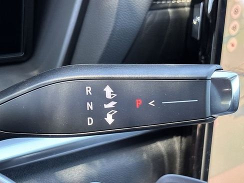 New 2026 GMC Terrain Elevation image 16